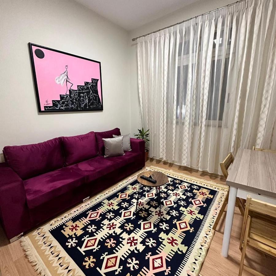 New Apartment In Bllok 티라나 외부 사진
